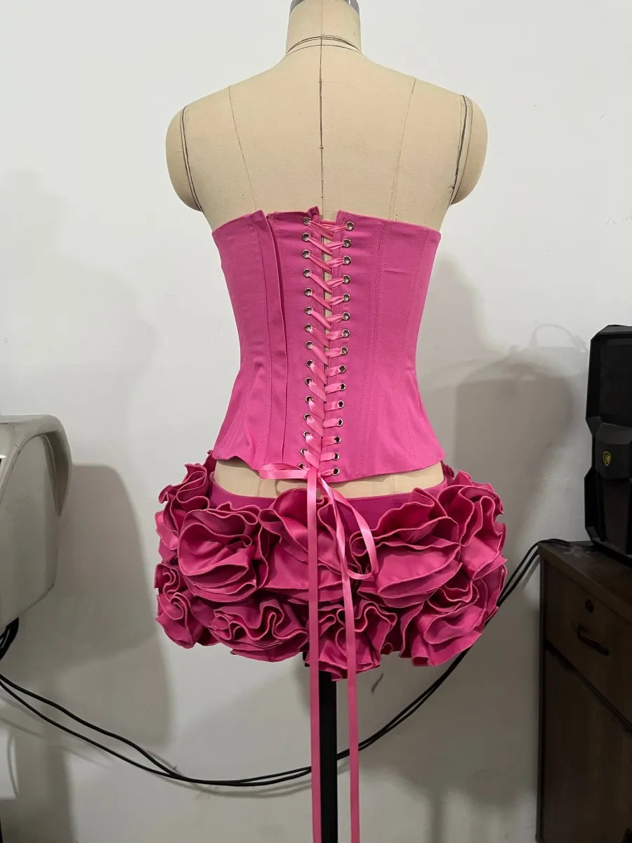 VC Christmas Dress Strapless Red Structured Top With Floral Embellished Mini Skirt Bodycon Celebrity Party Cocktail 2 Pieces Set