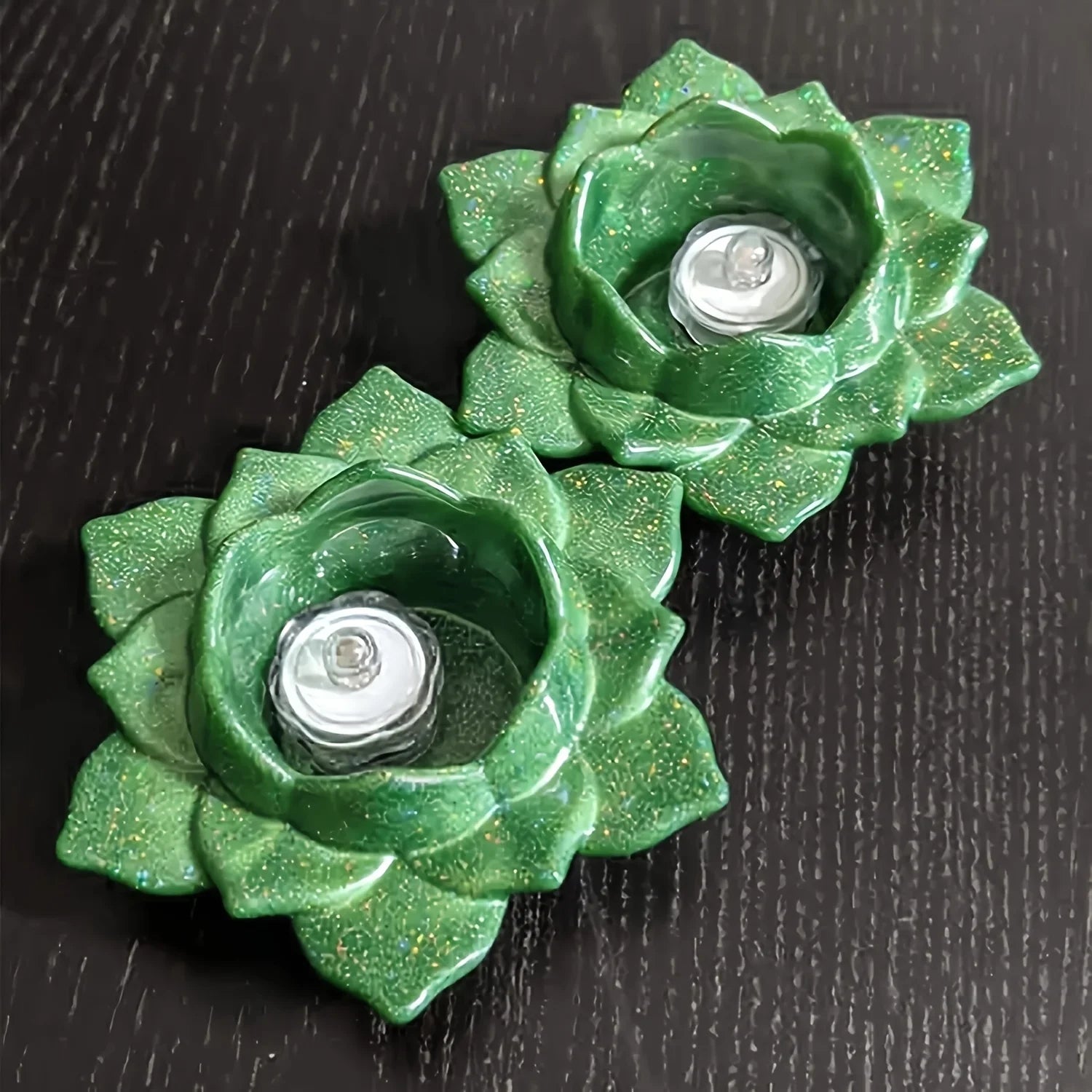 1pc- Lotus tea lamp resin mold, suitable for DIY jewelry, container boxes, candlesticks, and desktop decoration