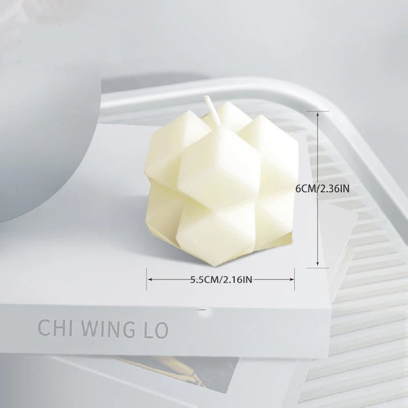 Heart-shaped candle romantic Valentine's Day tea wax proposal pendulum small candle prop art scented candle