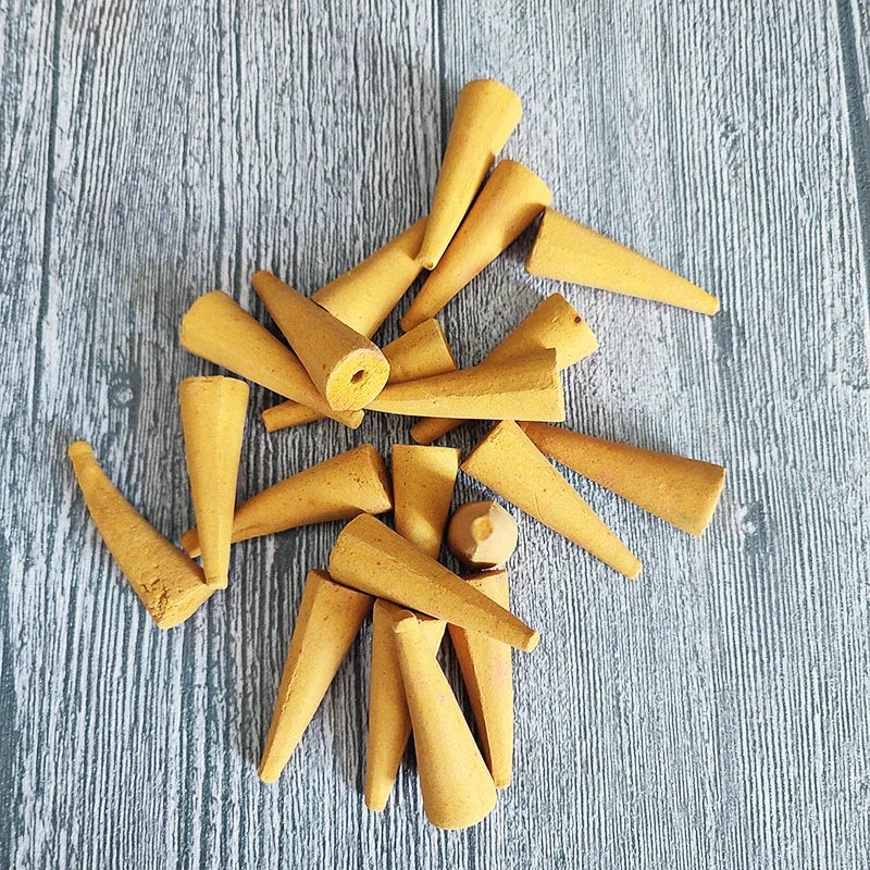 YXYMCF 20/50pcs Oversize Incense Cone Use for Backflow Incense Burner Reflux Tower Incense Jasmine Sandalwood Aromatherapy
