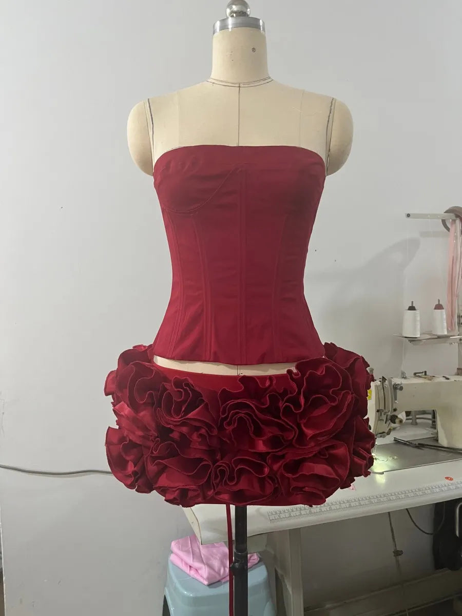 VC Christmas Dress Strapless Red Structured Top With Floral Embellished Mini Skirt Bodycon Celebrity Party Cocktail 2 Pieces Set