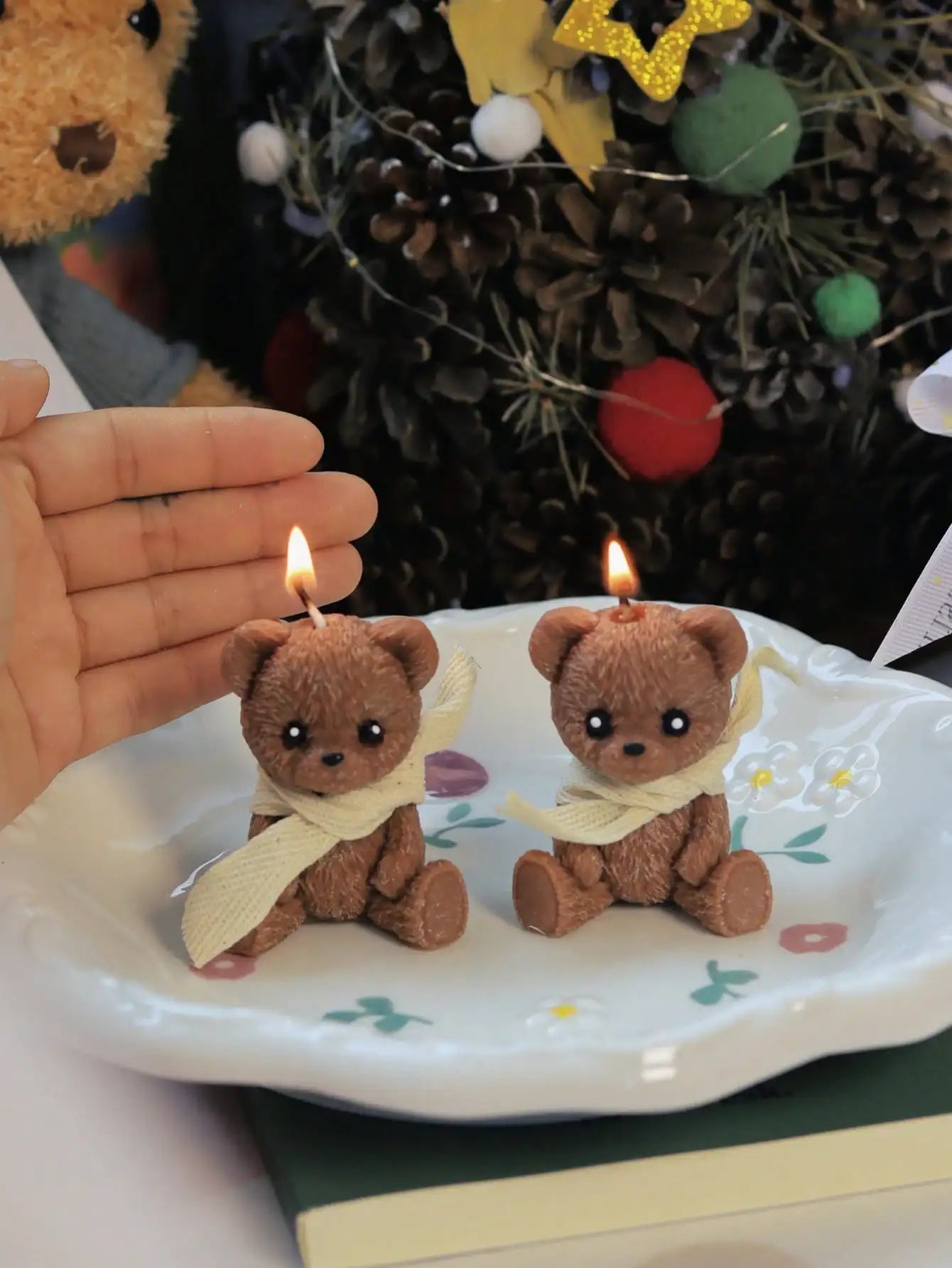 1/2pcs Scented Candle Simulation Teddy Bear Shape Fragrance Cute Souvenir Gift Atmosphere Creative Handmade High-end Bear Candle