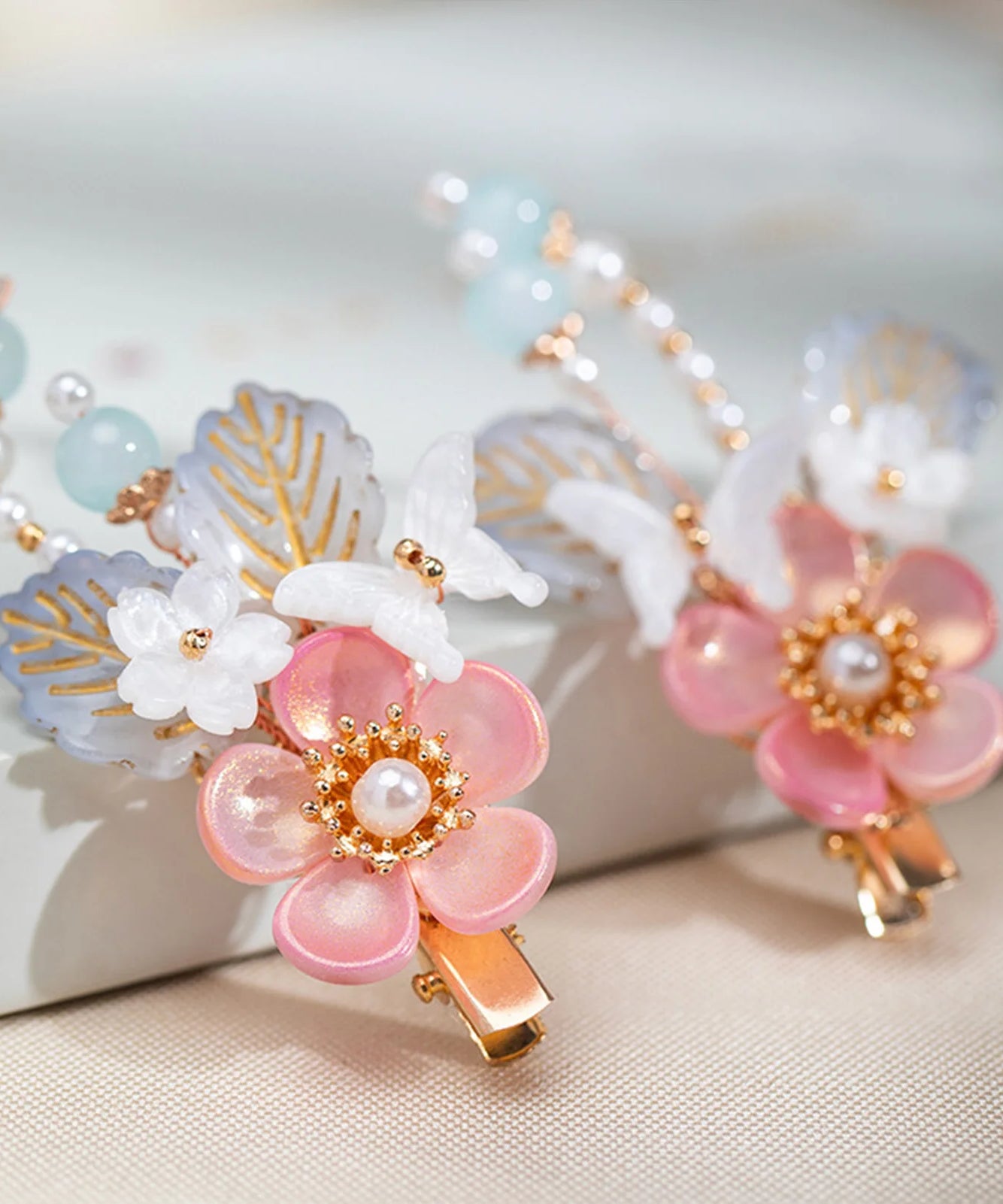 1 Pair Ancient Flowers Hair Pins Pink Resin Flower Hair Clips Crystal like Blossom Hairpins for Women Girls Hair Accessories