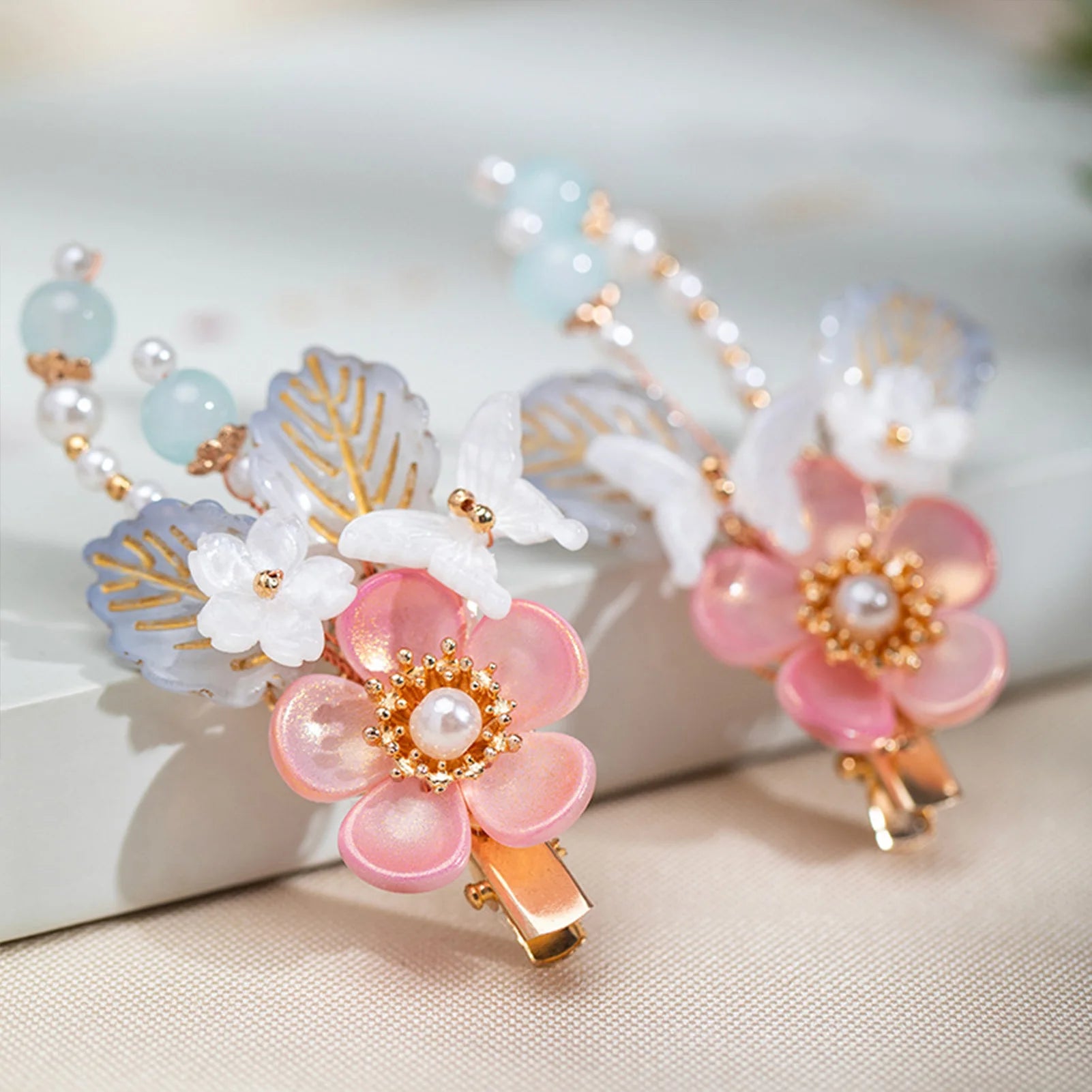 1 Pair Ancient Flowers Hair Pins Pink Resin Flower Hair Clips Crystal like Blossom Hairpins for Women Girls Hair Accessories