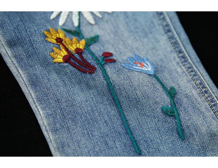 AmaxluluE Summer Fashion Ladies Elastic Elegant Jeans Womens Casual Floral Embroidery Denim Trousers Females Loose Harem Pants
