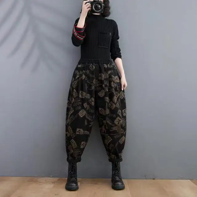 New Fashion Ladies Printed Floral Jeans Women Vintage Blue Denim Pants Female Street Style Oversized Bloomers Pantalons 2024