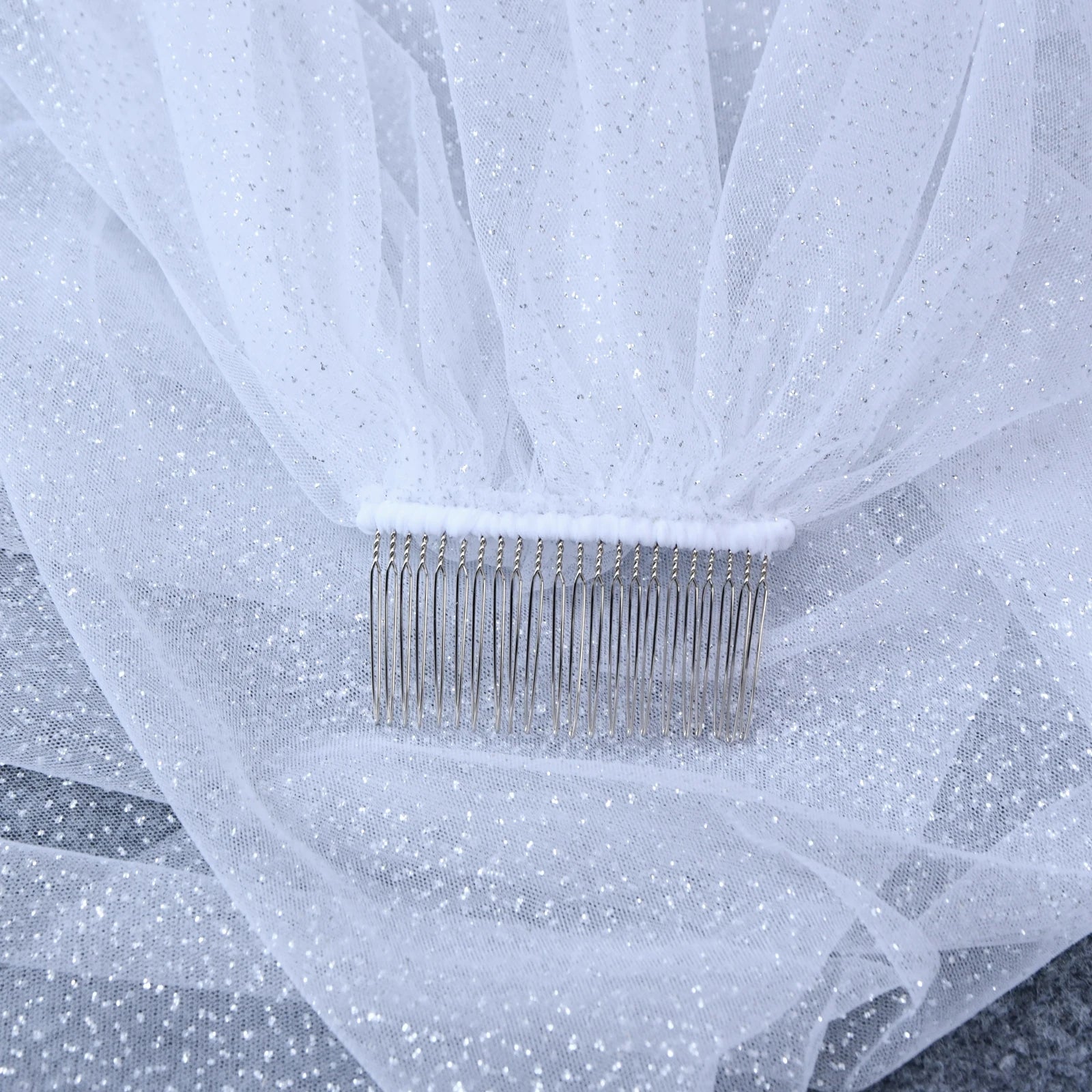 Sparkling Wedding Veil Luxury Shine Bridal Veil Silver Hues with Sequins Cathedral Length Veils with Comb Bride Accessorie V101
