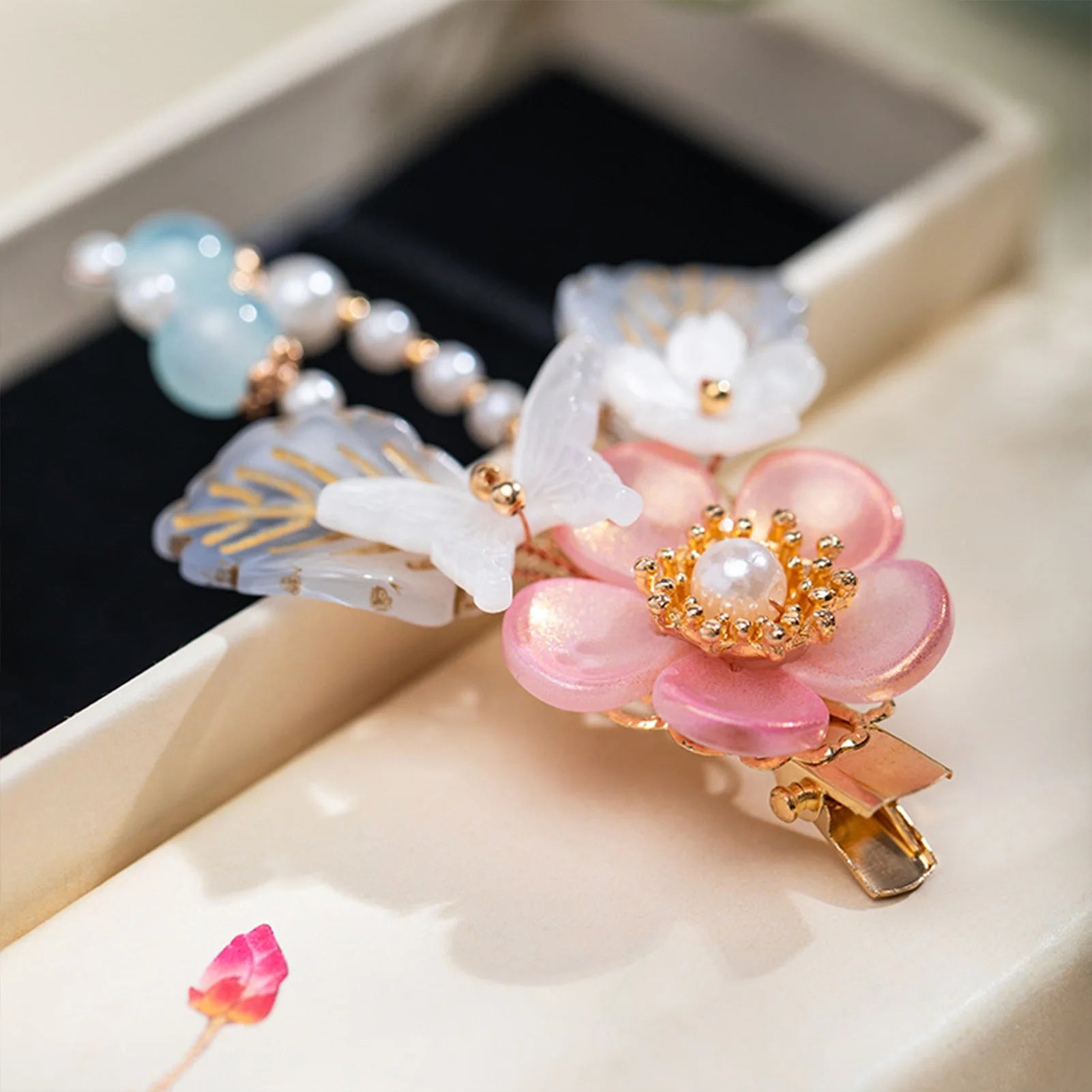 1 Pair Ancient Flowers Hair Pins Pink Resin Flower Hair Clips Crystal like Blossom Hairpins for Women Girls Hair Accessories